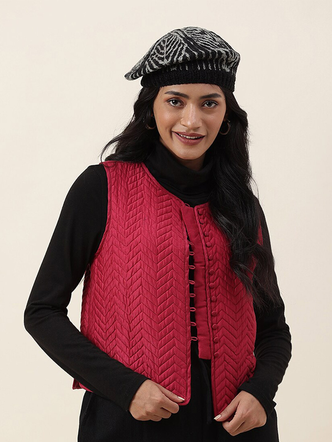 

Fabindia Women Printed Acrylic Visor Cap, Black