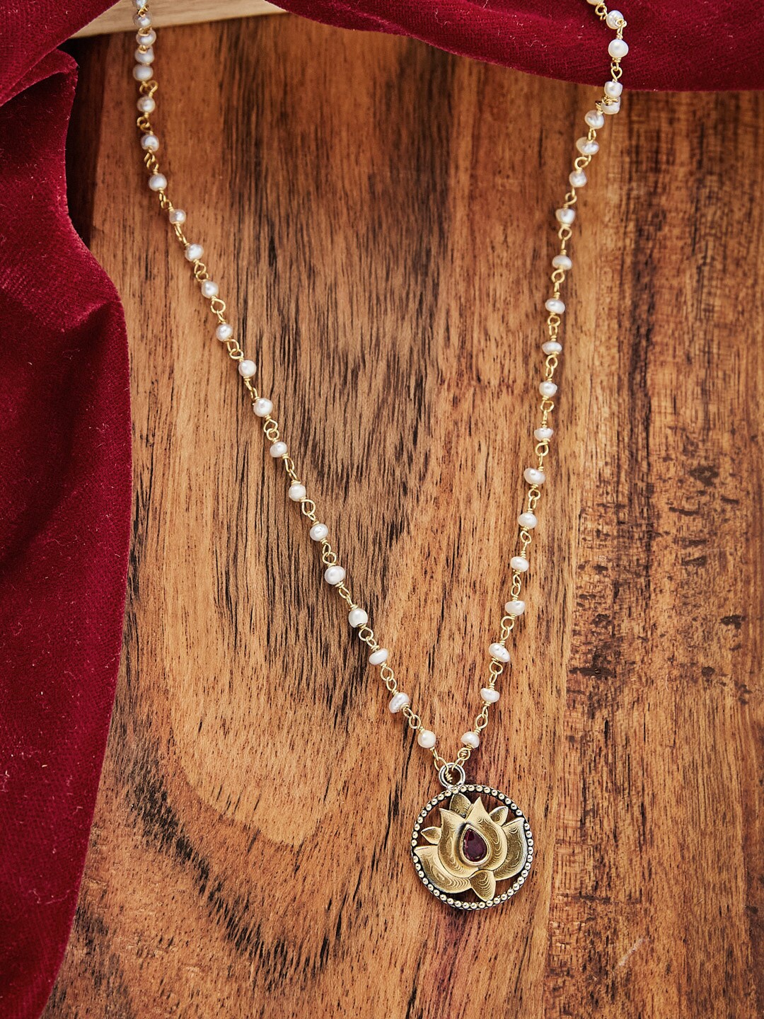 

Fabindia Beaded Lotus Charm Chain, Red