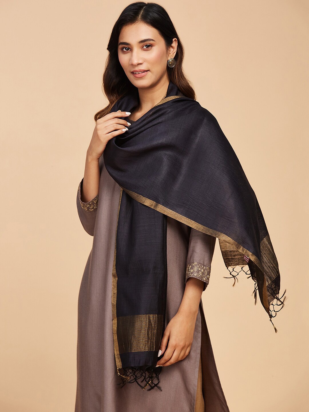 

Fabindia Women Silk Woven Stole, Black