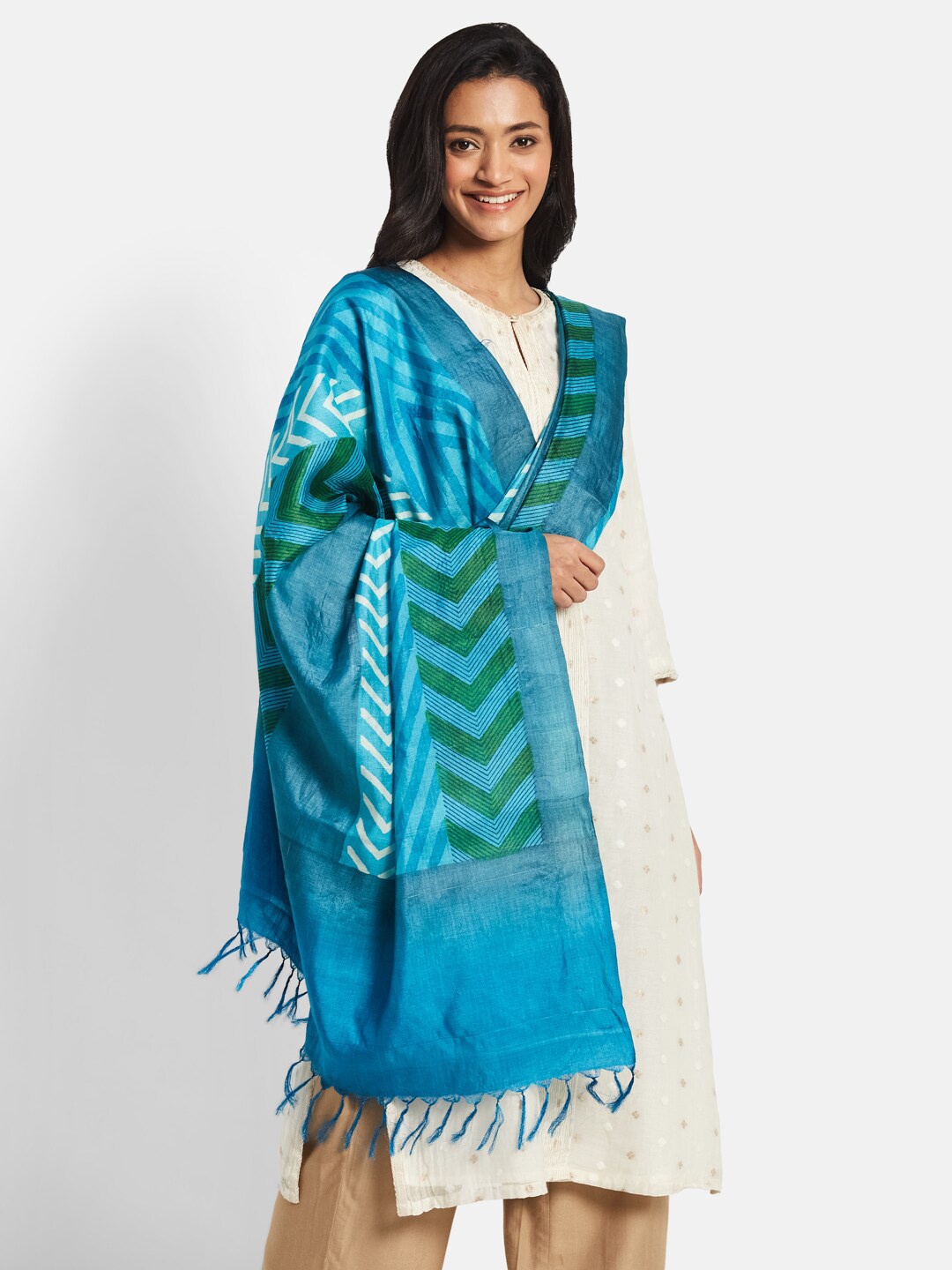 

Fabindia Geometric Printed Silk Dupatta, Blue