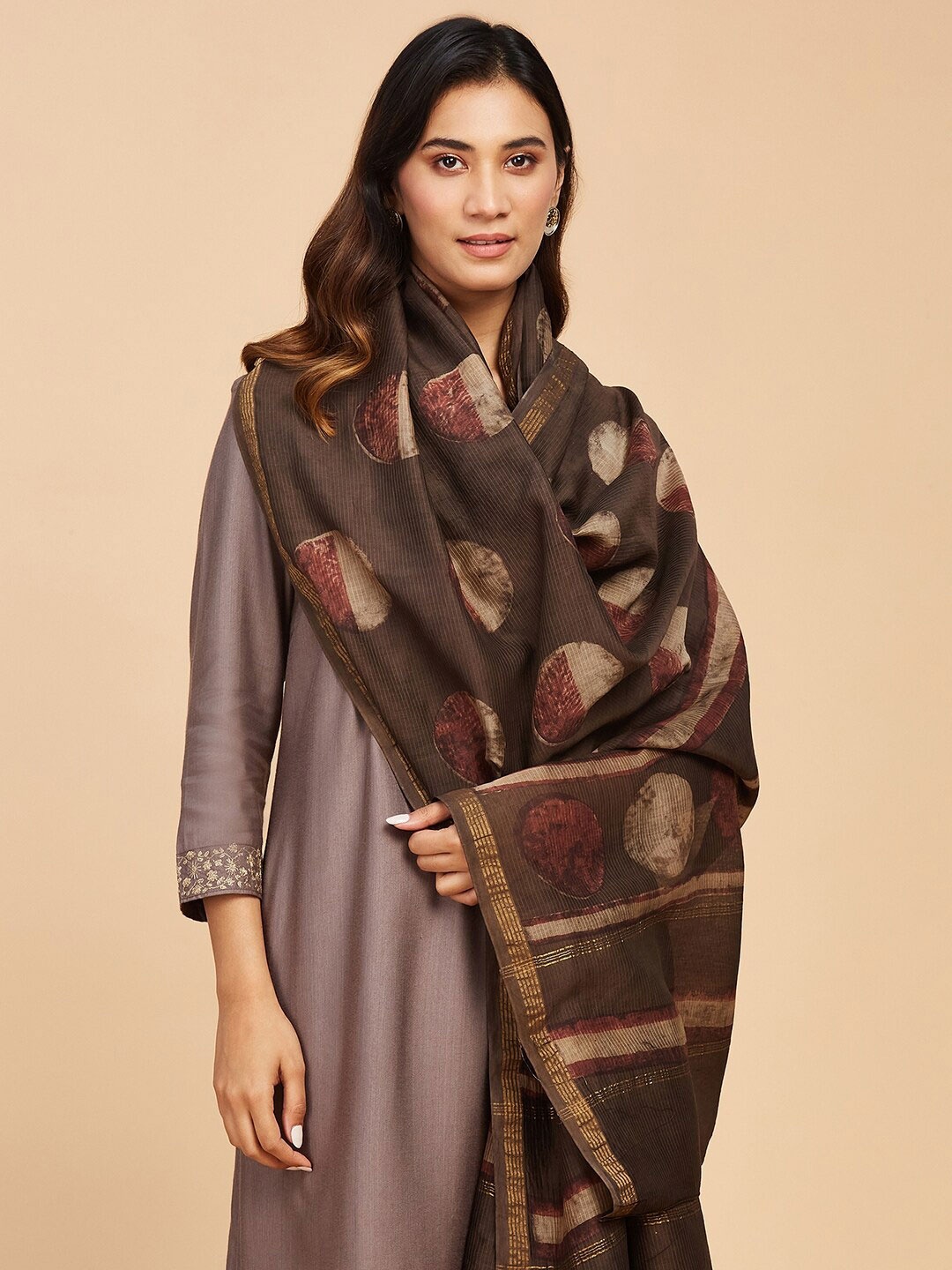 

Fabindia FabBasic Polka Dots Printed Zari Cotton Silk Dupatta, Brown