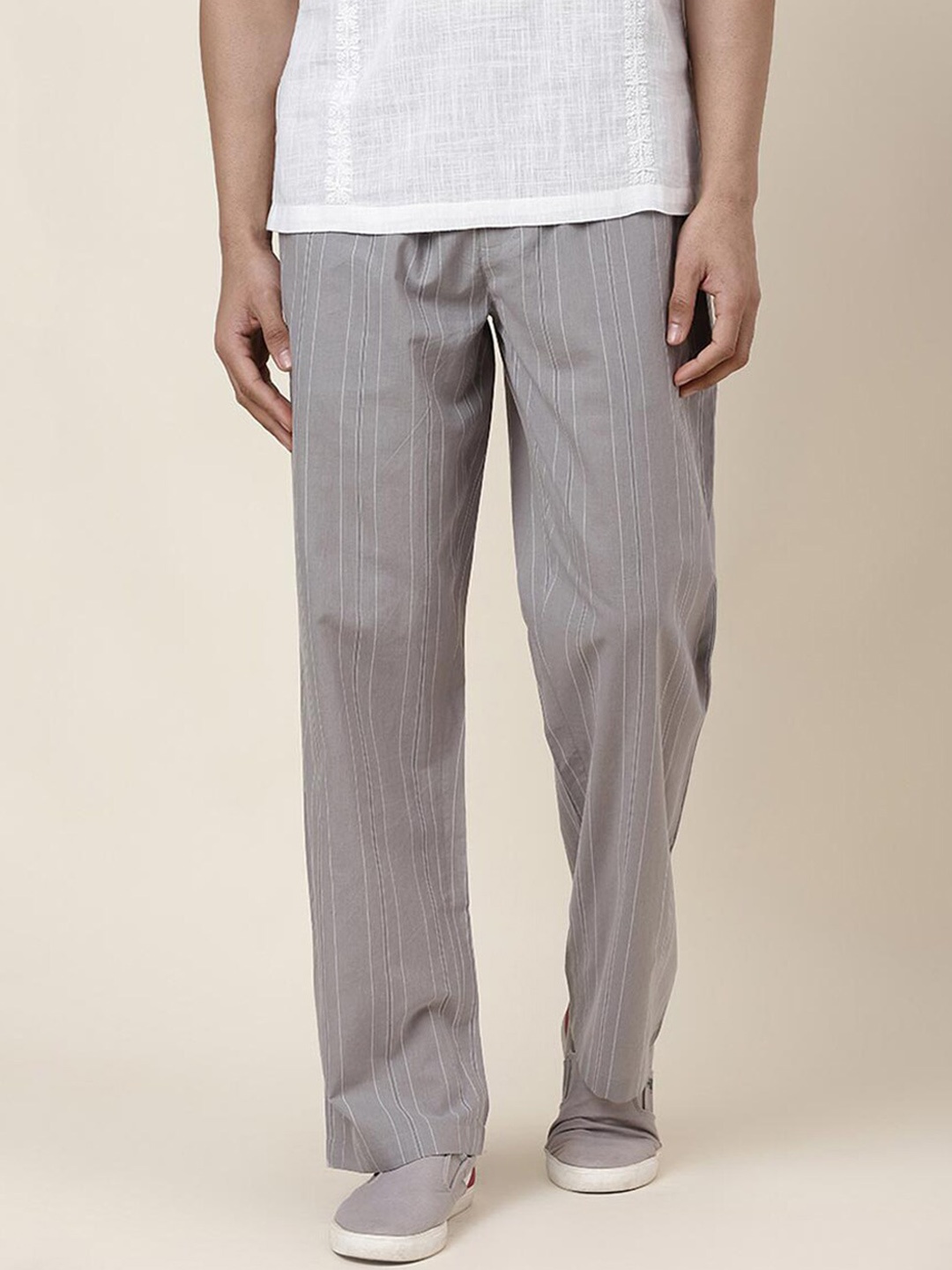

Fabindia Men Striped Cotton Trousers, Grey