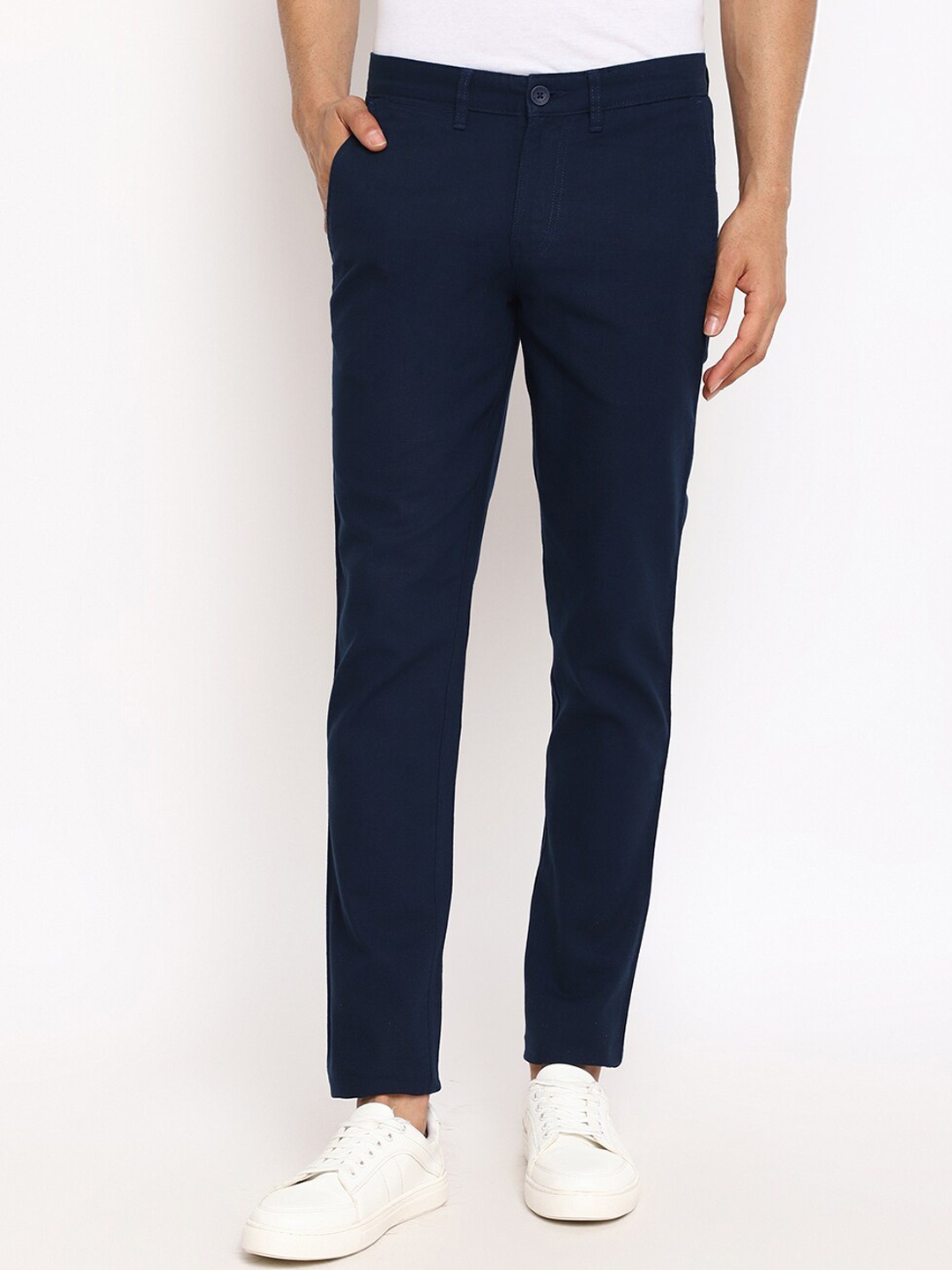 

Fabindia Men Mid-Rise Cotton Trousers, Navy blue
