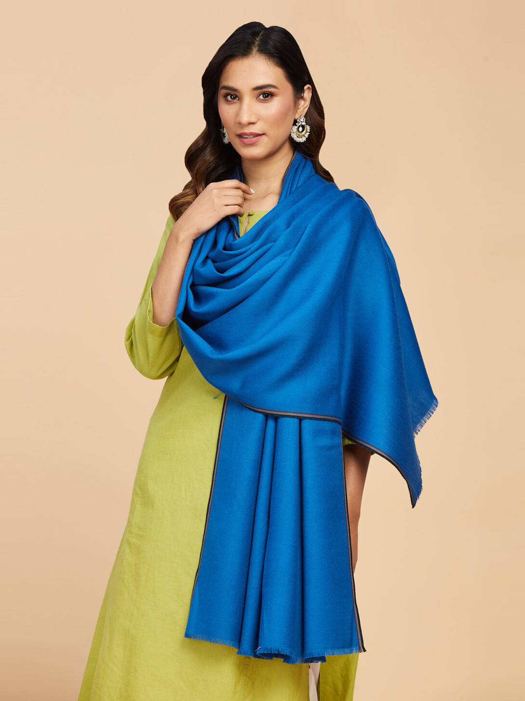 

Fabindia Woven Woolen Shawl, Blue