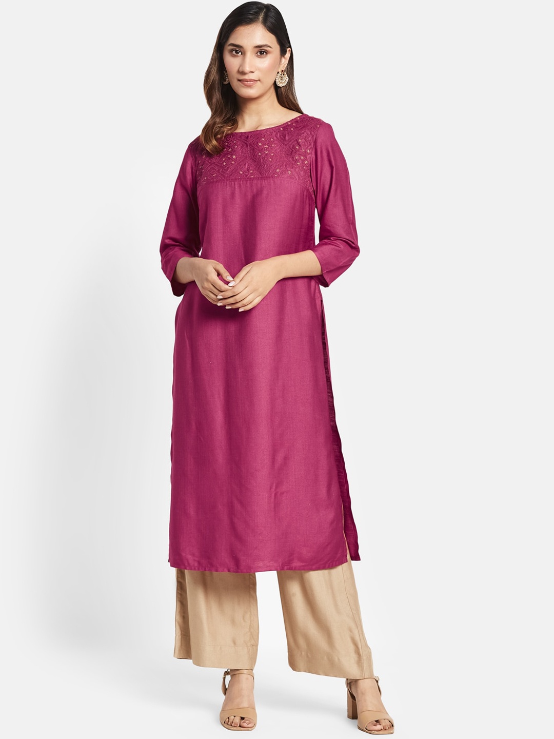 

Fabindia Ethnic Motifs Embroidered Boat Neck Straight Kurta, Magenta