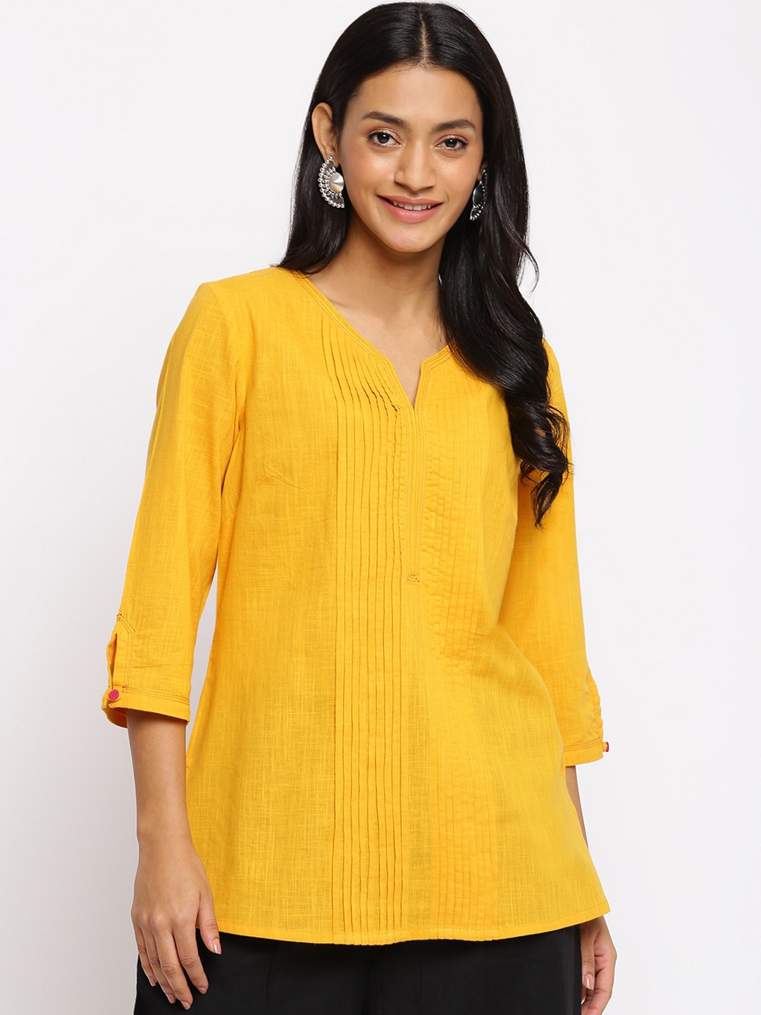 

Fabindia V-Neck Thread Work Pure Cotton Kurta, Yellow
