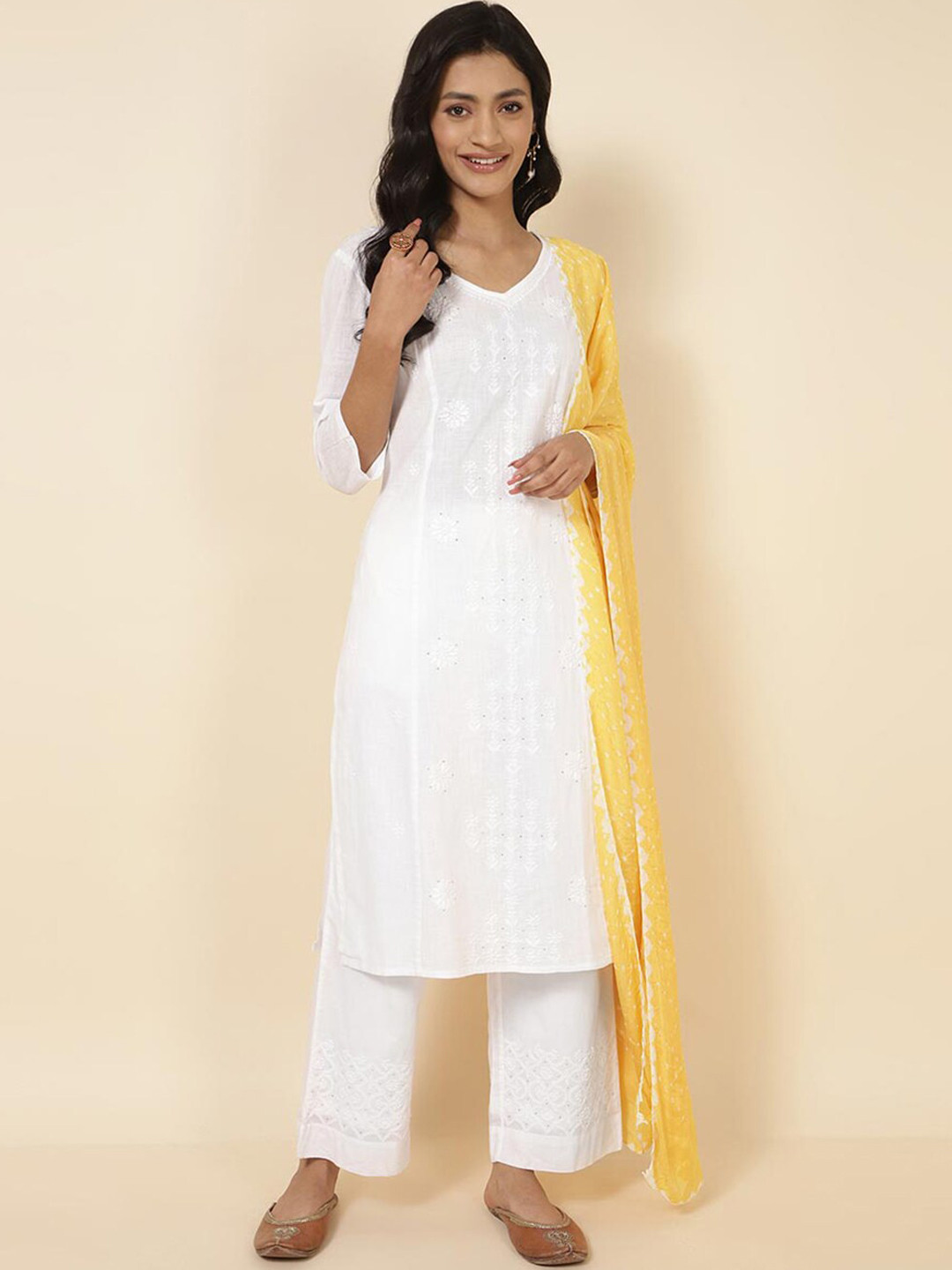 

Fabindia Ethnic Motifs Embroidered V-Neck Cotton Straight Kurta, White