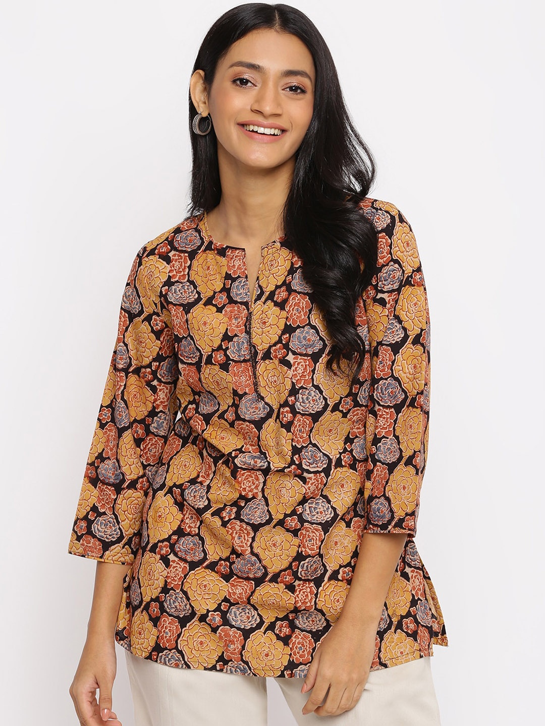 

Fabindia Floral Printed Pure Cotton Kurta, Mustard