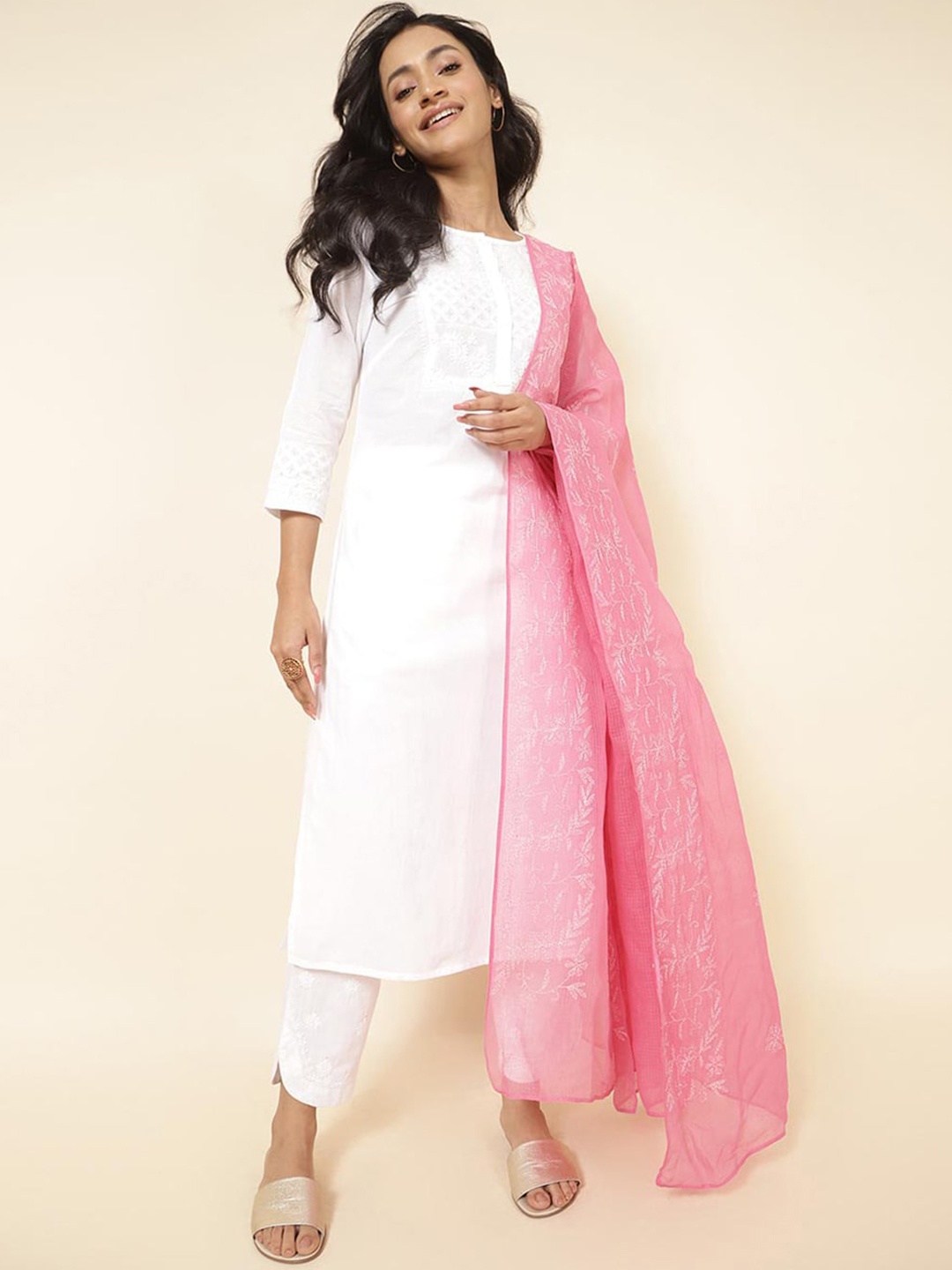

Fabindia Ethnic Motifs Embroidered Chikankari Cotton Kurta, White