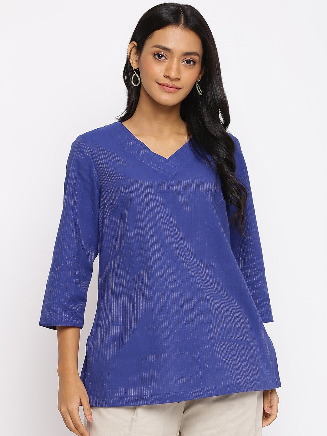 

Fabindia Striped V Neck Cotton Short Kurta, Blue