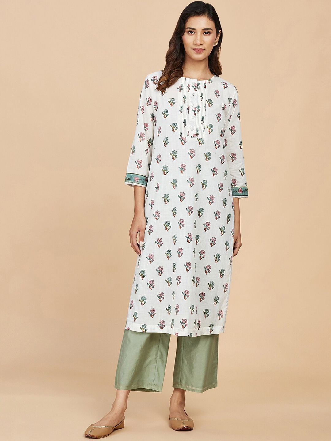 

Fabindia Floral Printed Round Neck Flared Cotton Kurta, White