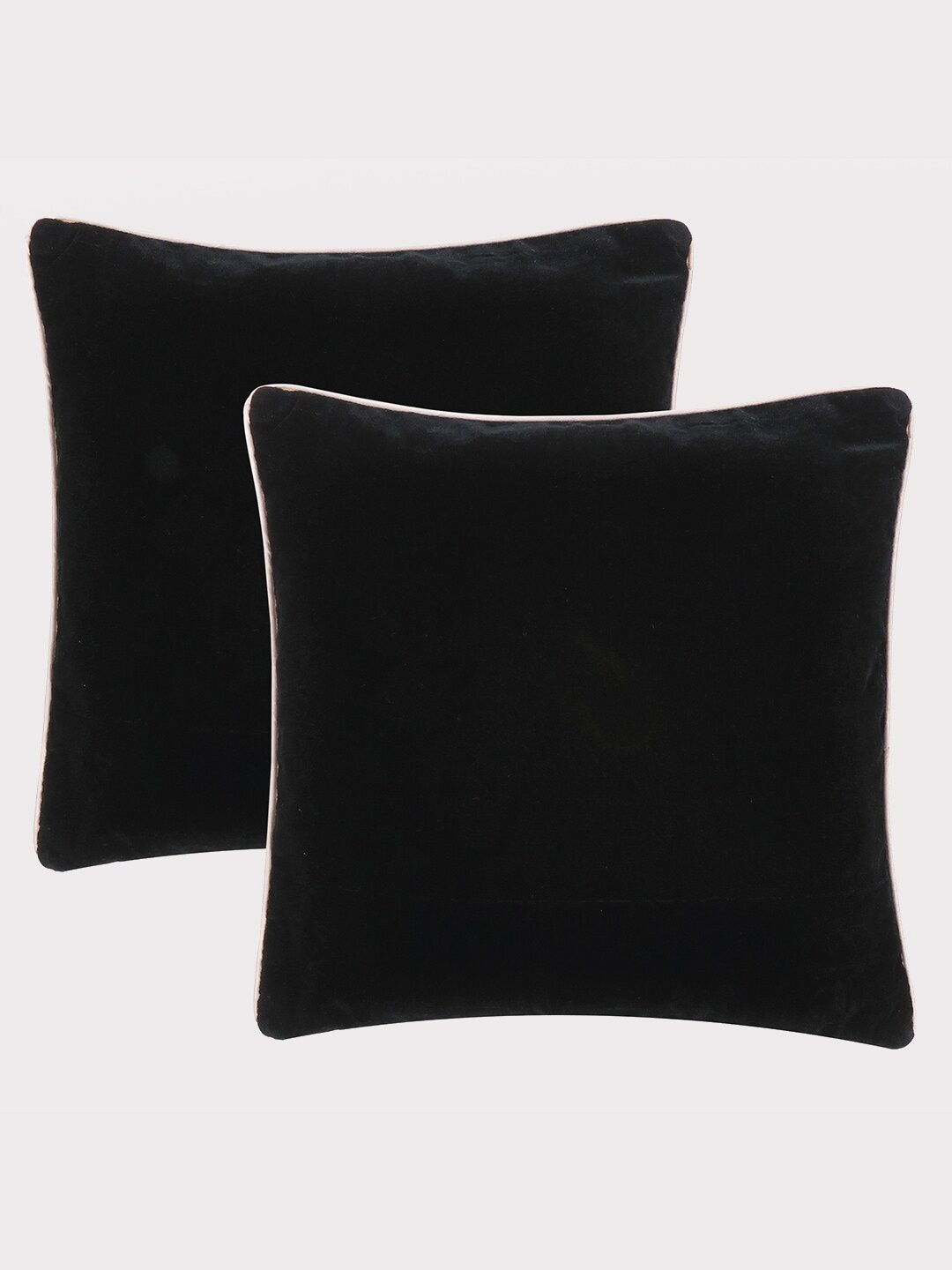 

OUSSUM Black & White 2 Pcs Velvet Square Cushion Covers with Piping Edge