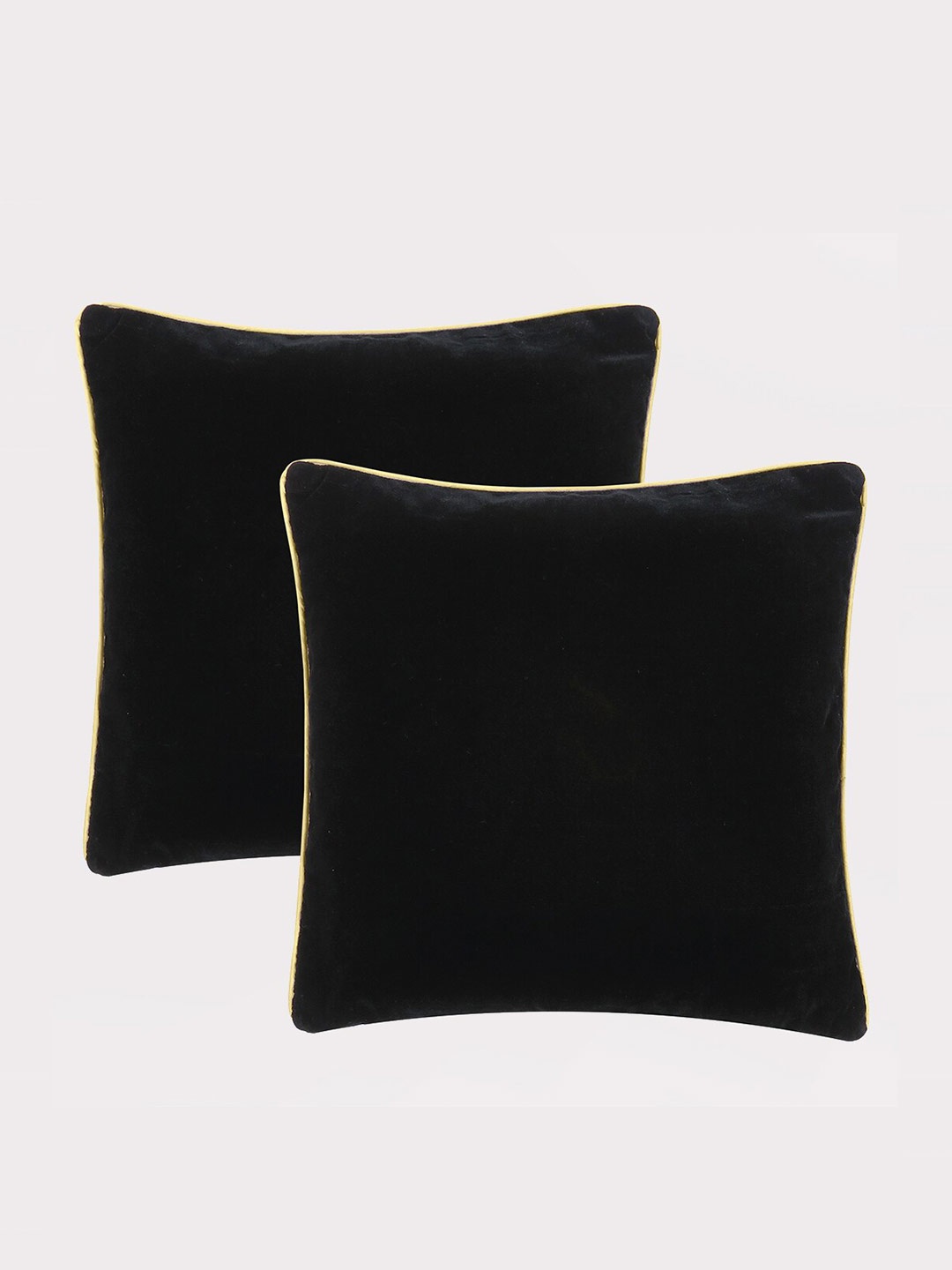 

OUSSUM Black & Cream 2 Pieces Piping Edge Velvet Square Cushion Covers