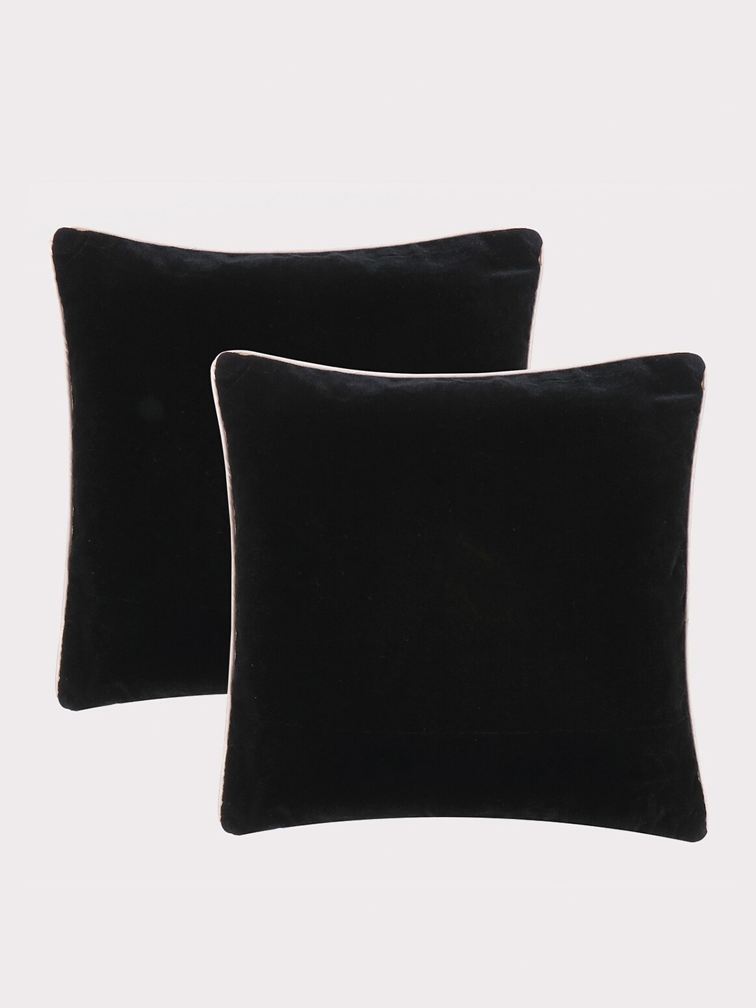 

OUSSUM Black & Cream 2 Pieces Piping Edge Velvet Square Cushion Covers