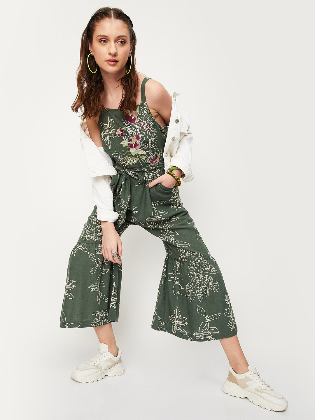 

max Embroidered Sleeveless Waist Tie-Ups Basic Jumpsuit, Green