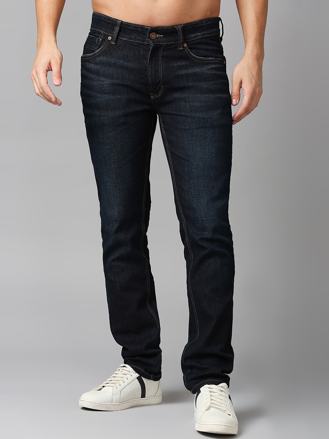 

SPYKAR Men Cotton Light Fade Stretchable Jeans, Navy blue