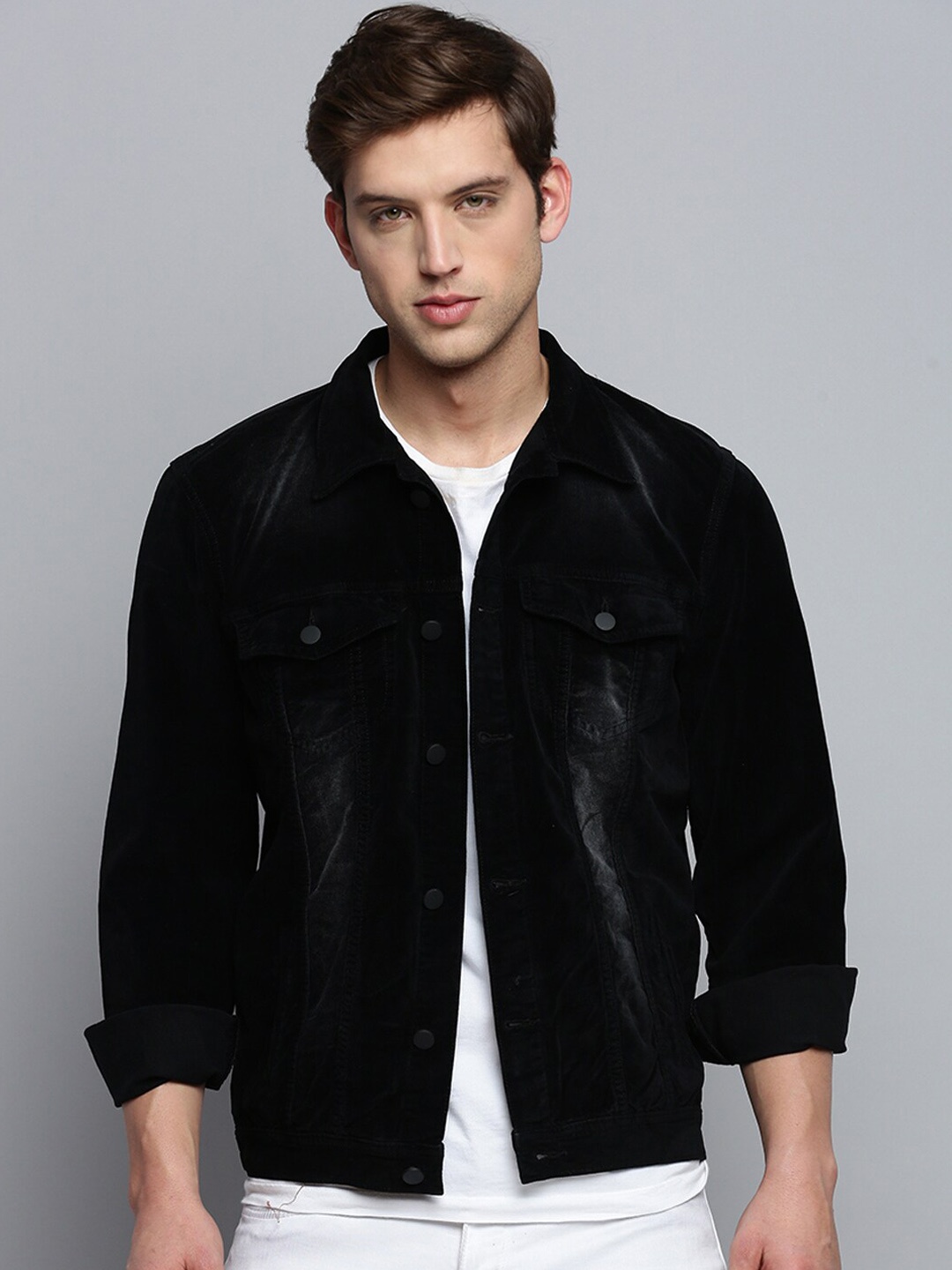 

SHOWOFF Washed Spread Collar Denim Jacket, Black