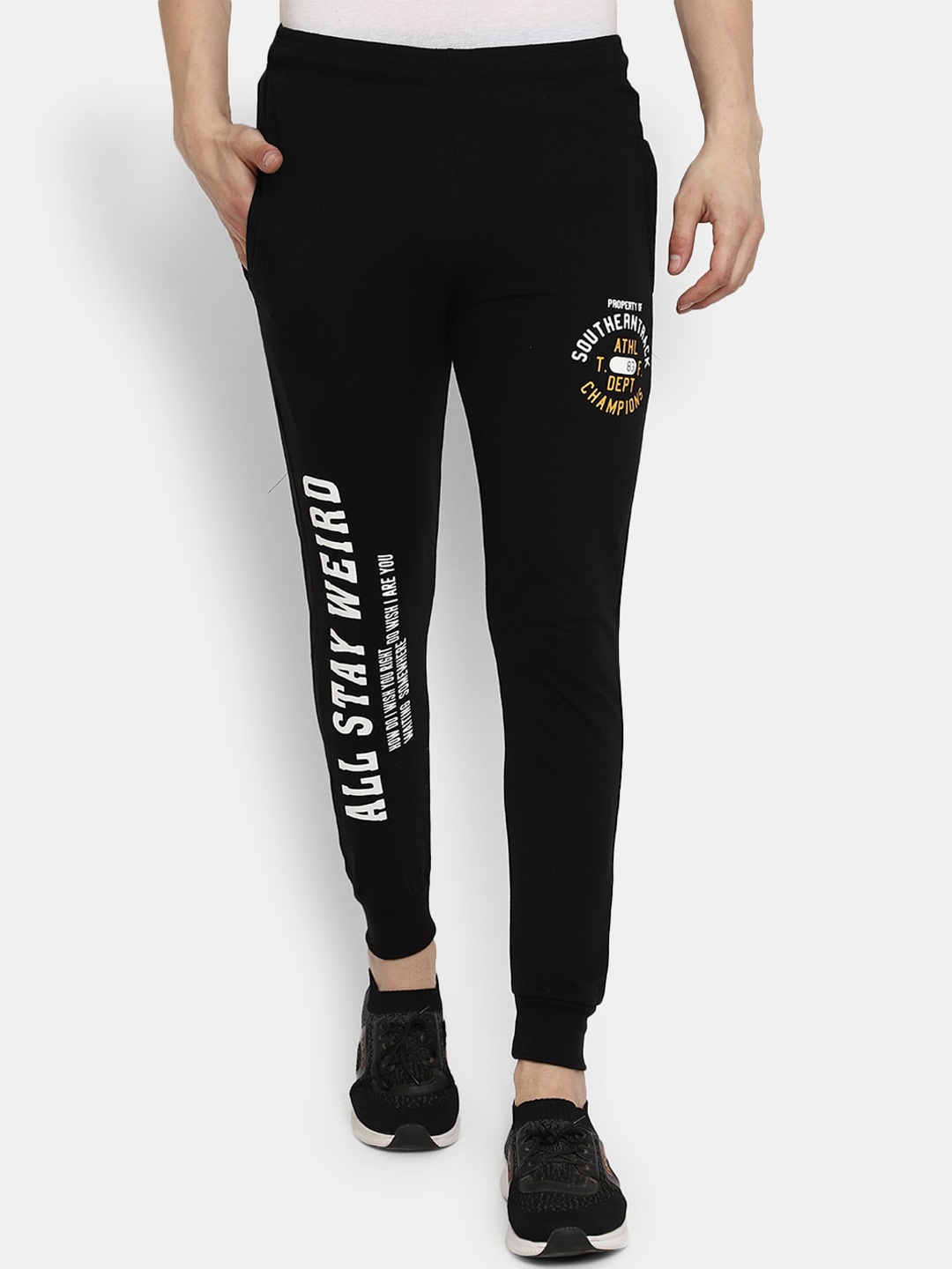 

V-Mart Men Graphic Printed Detail Joggers, Black