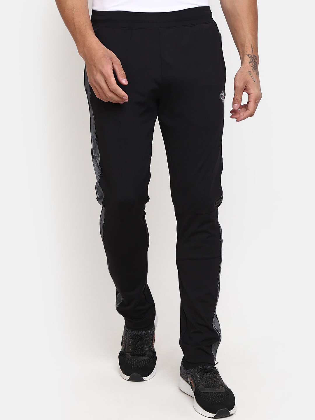 

V-Mart Men Mid Rise Regular Fit Track Pant, Black