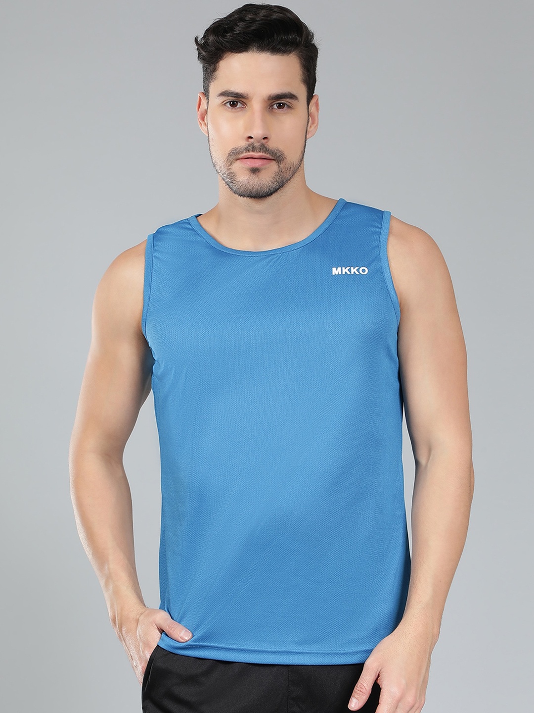 

MKKO Men Moisture Wicking Gym Innerwear Vest, Blue