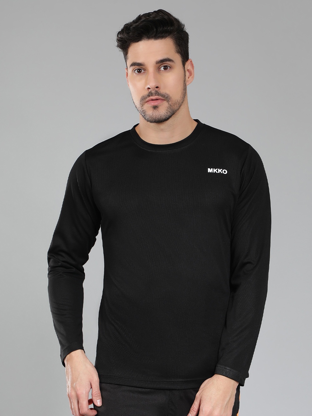 

MKKO Long Sleeves Round Neck Training T-shirt, Black