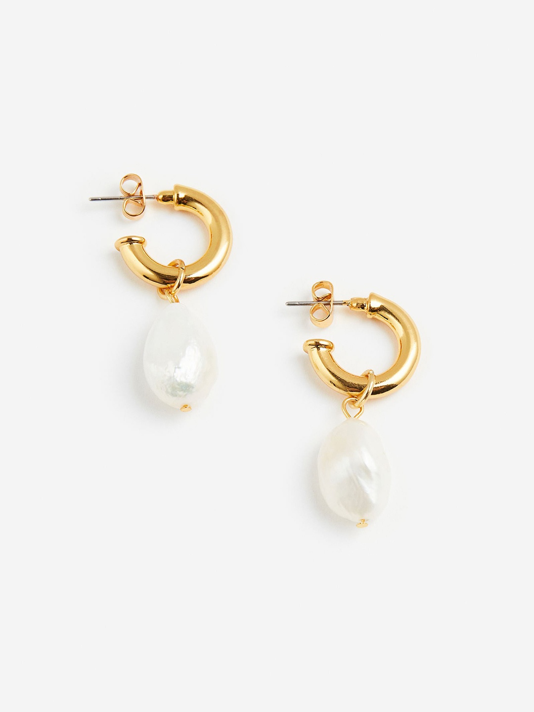 

H&M Gold-Plated Pearl Earrings