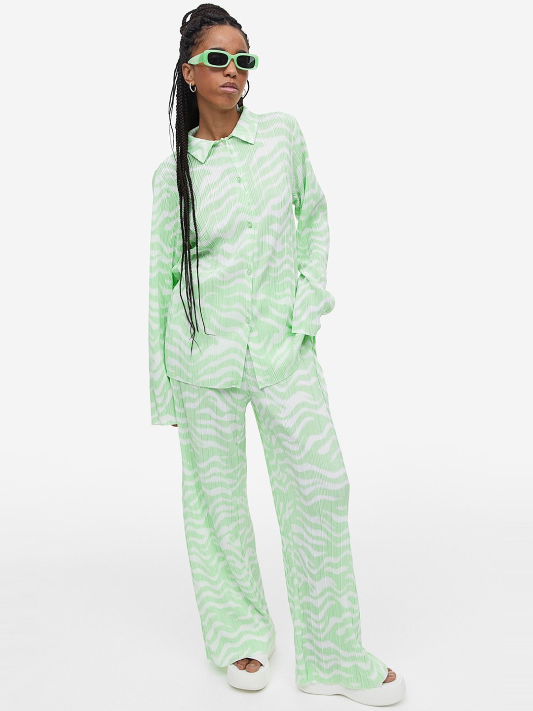 

H&M Women Wide Pleated Jersey Trousers, Green