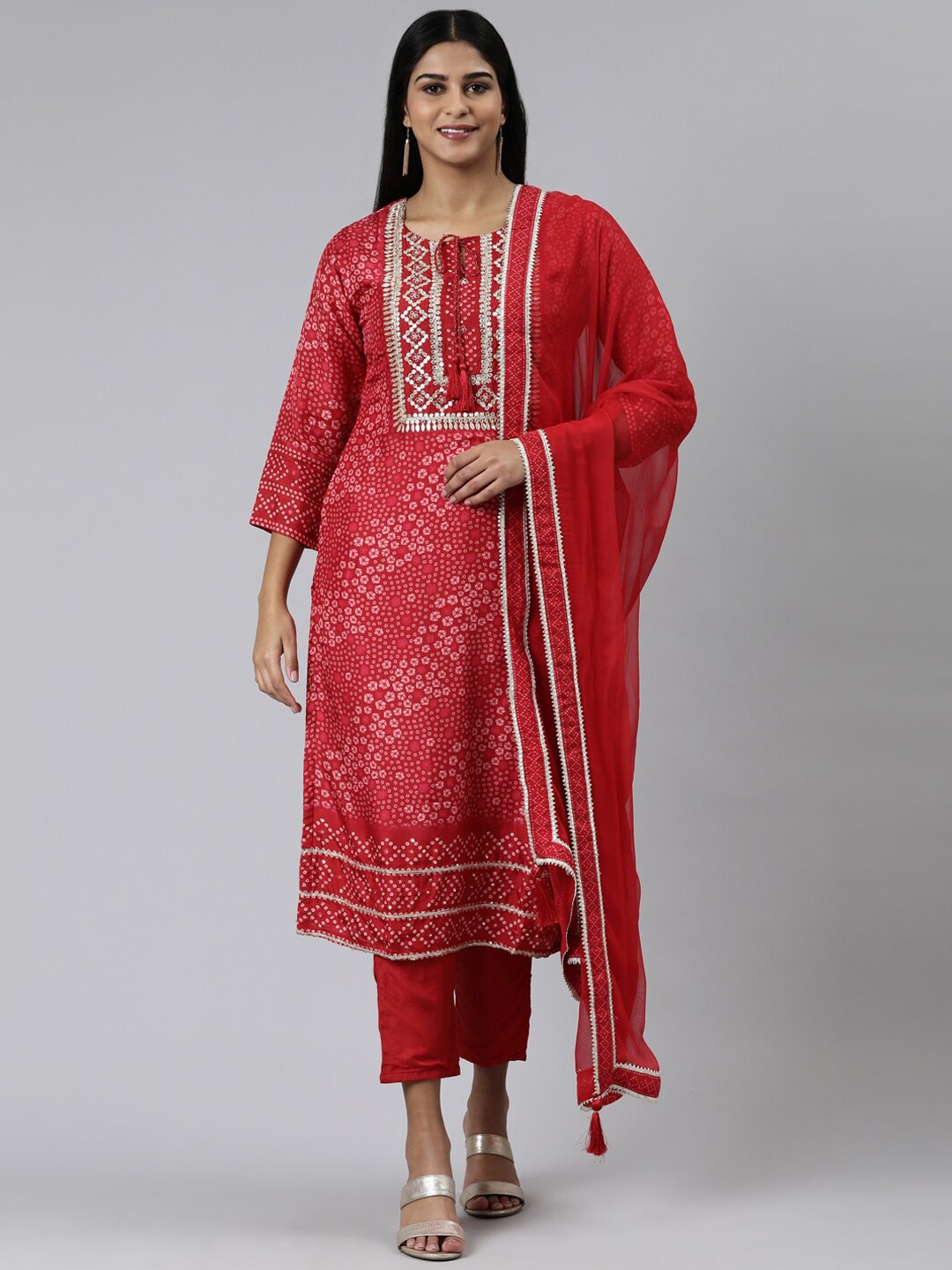 

Neerus Bandhani Printed Beads and Stones Kurta with Trousers & With Dupatta, Red