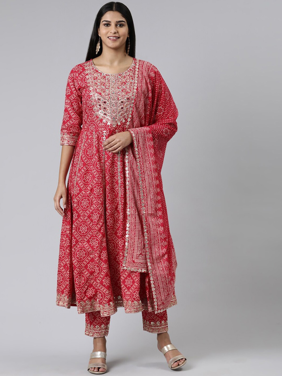 

Neerus Women Bandhani Printed Mirror Work Kurta with Trousers & With Dupatta, Red