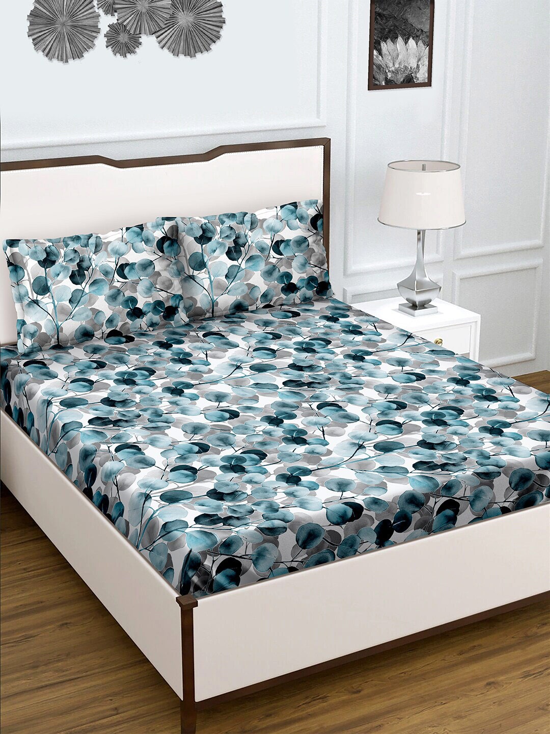 

BELLA CASA Beige & Blue Floral 150 TC King Bedsheet with 2 Pillow Covers, White