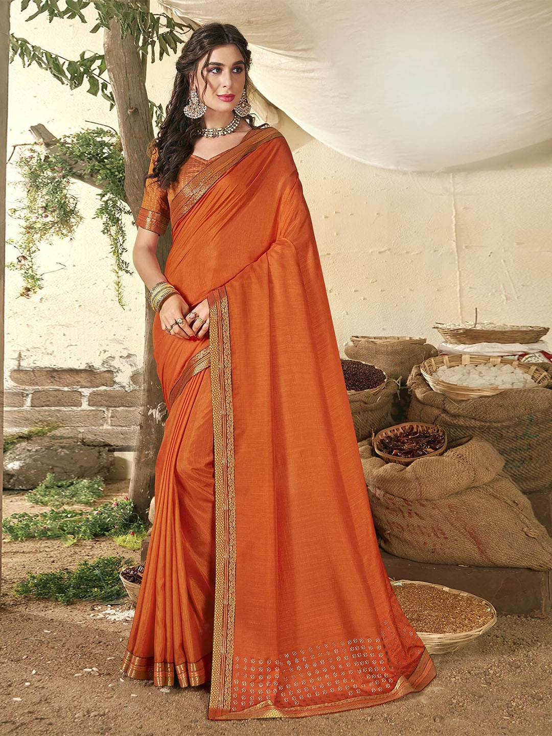 

ODETTE Stone Work Silk Blend Saree, Orange