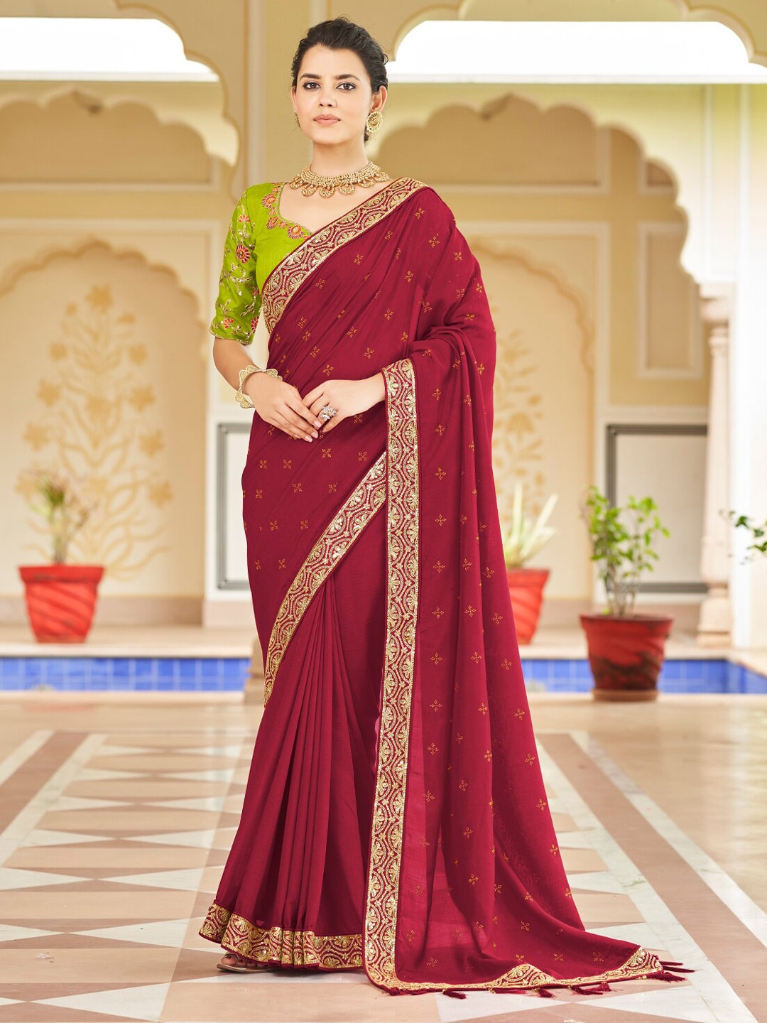 

ODETTE Stone Work Embellished Saree, Maroon