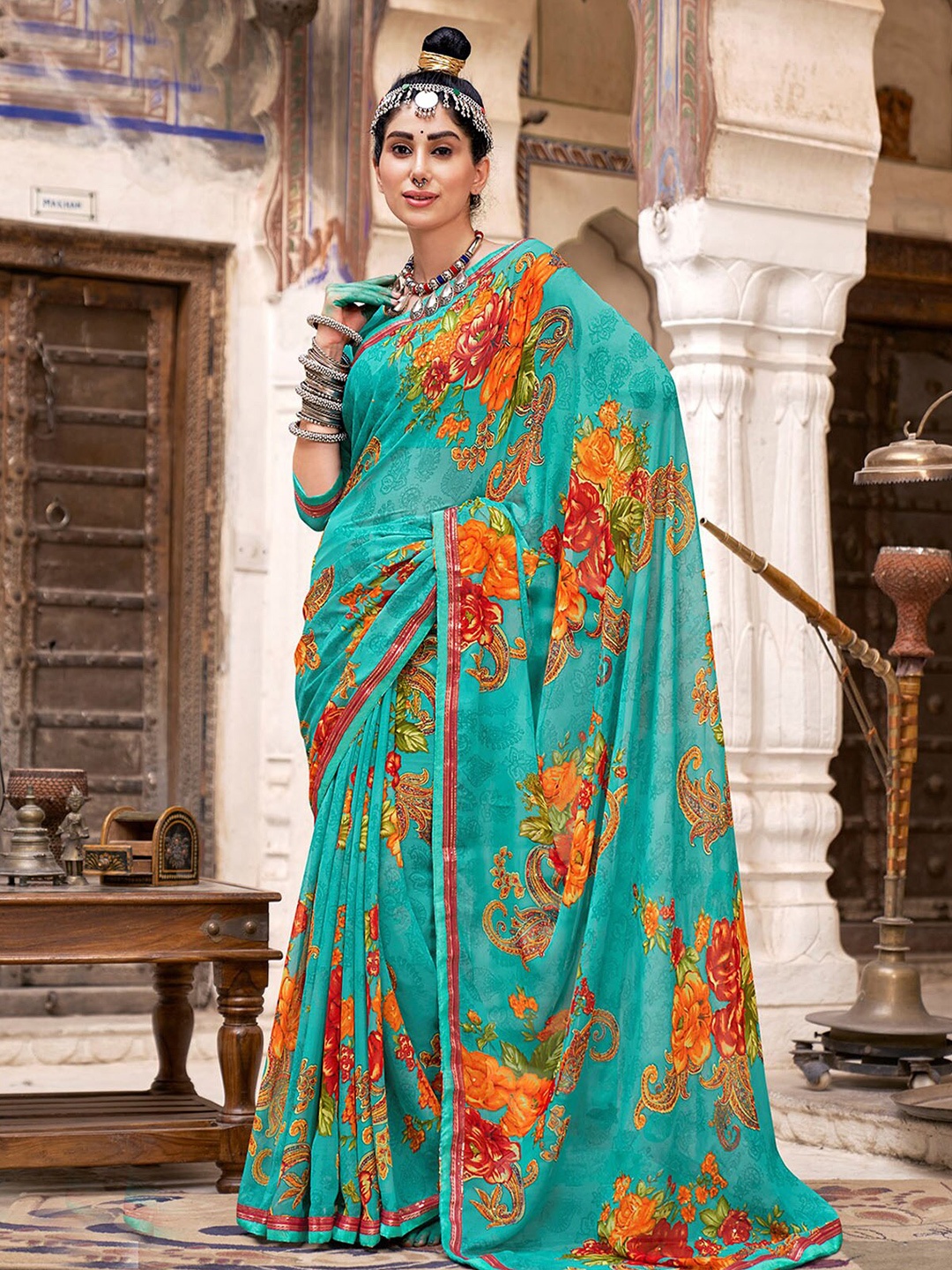 

ODETTE Georgette Floral Printed Saree, Blue
