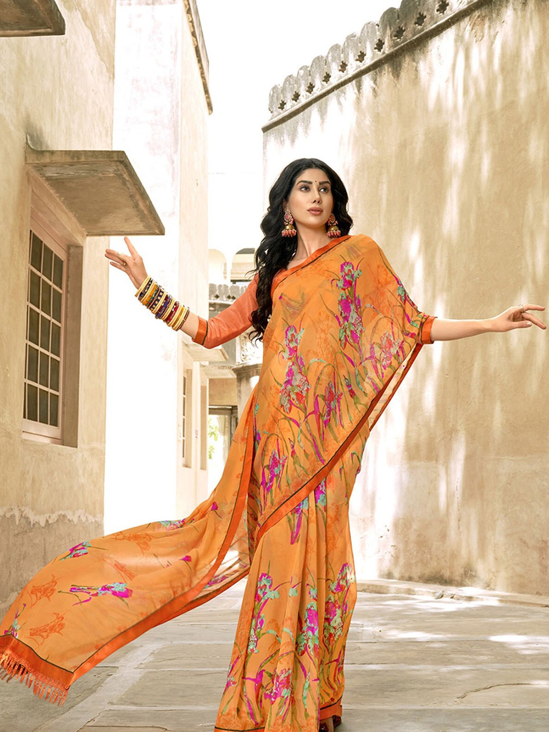 

ODETTE Georgette Floral Printed Saree, Orange