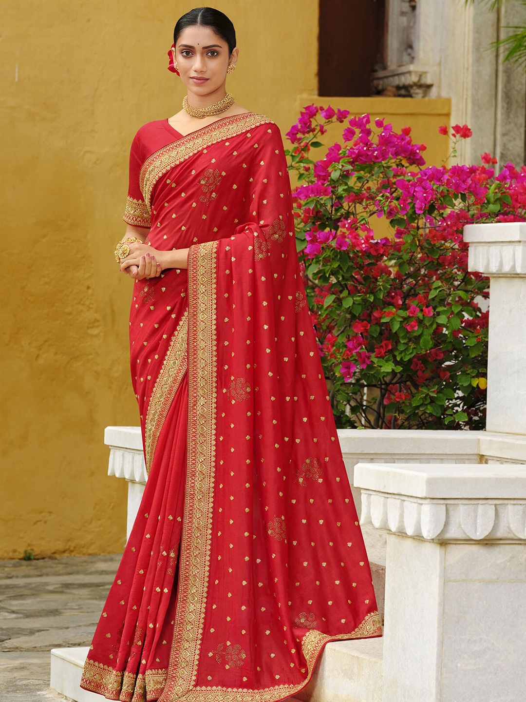 

ODETTE Floral Embroidered Saree, Red