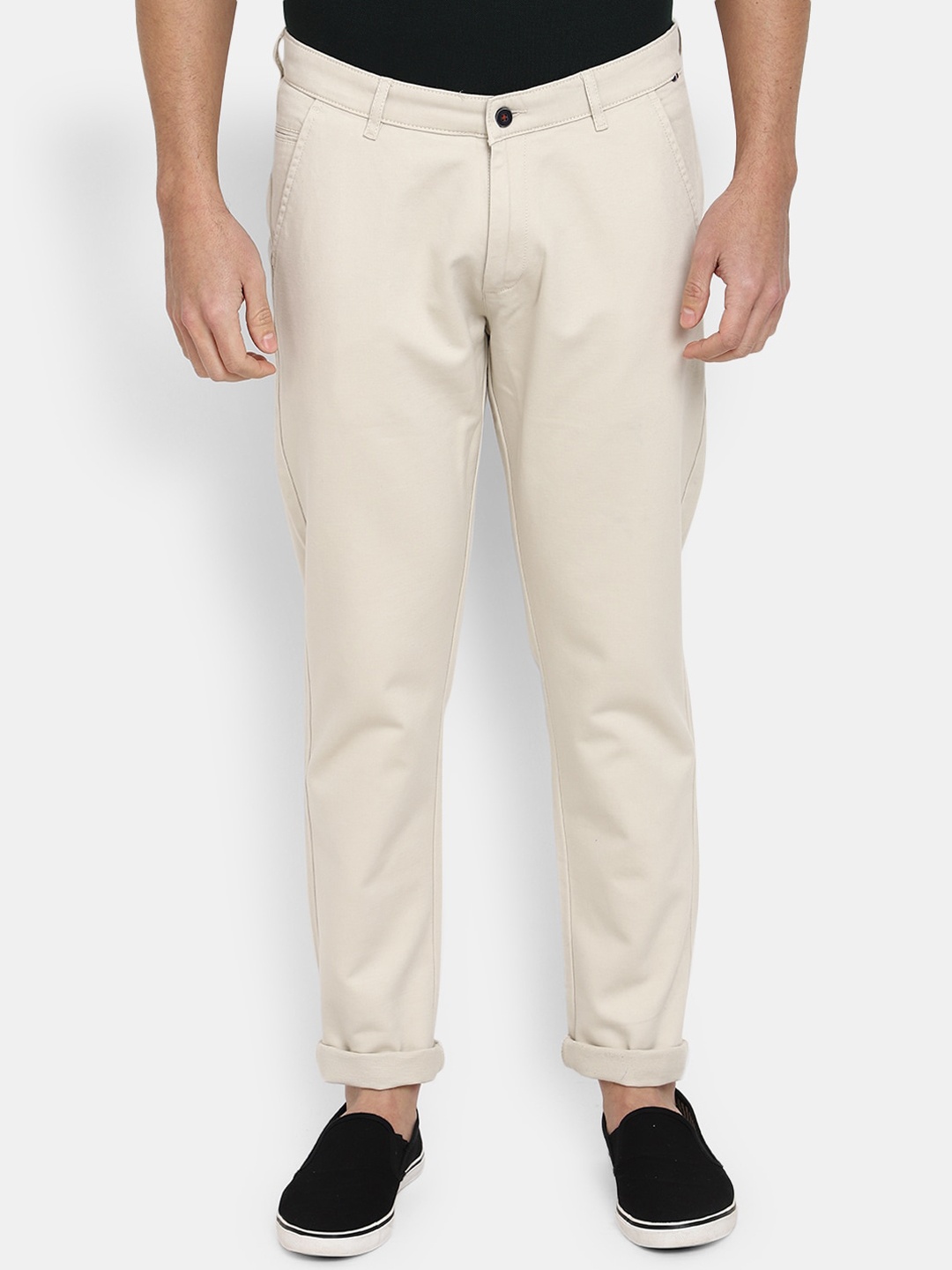 

V-Mart Men Classic Slim Fit Chinos, Cream