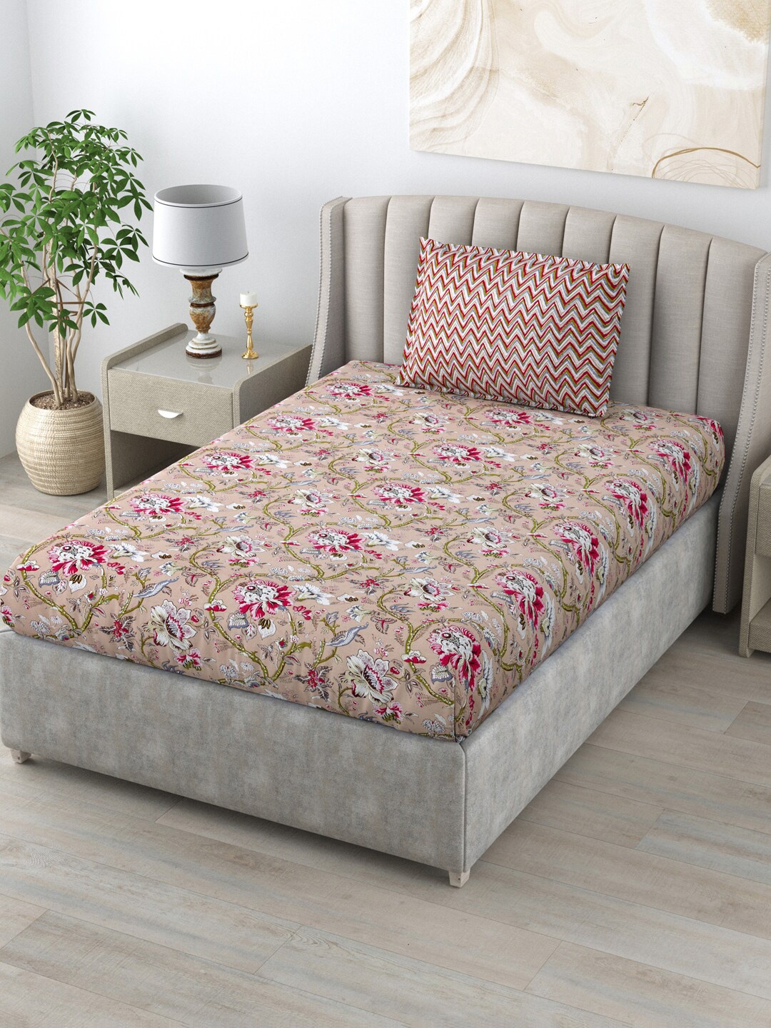 

Salona Bichona Beige & Peach-Coloured Floral 120 TC Single Bedsheet With 1 Pillow Cover