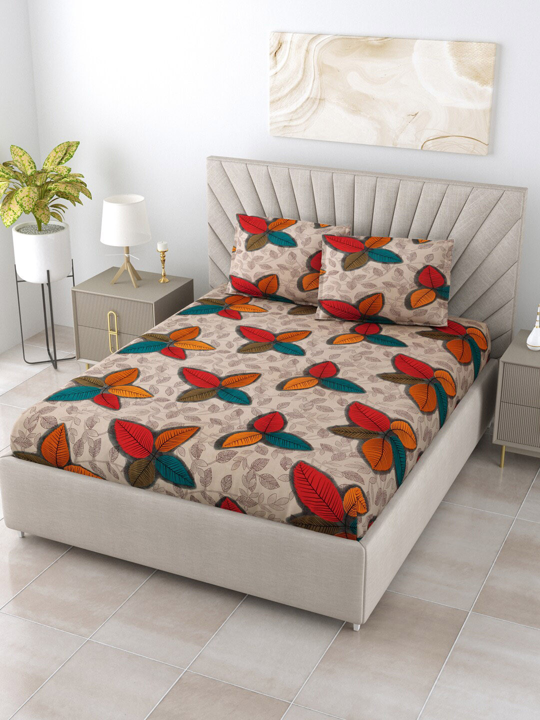 

Salona Bichona Relex Brown & Red Floral 144 TC Queen Bedsheet With 2 Pillow Covers
