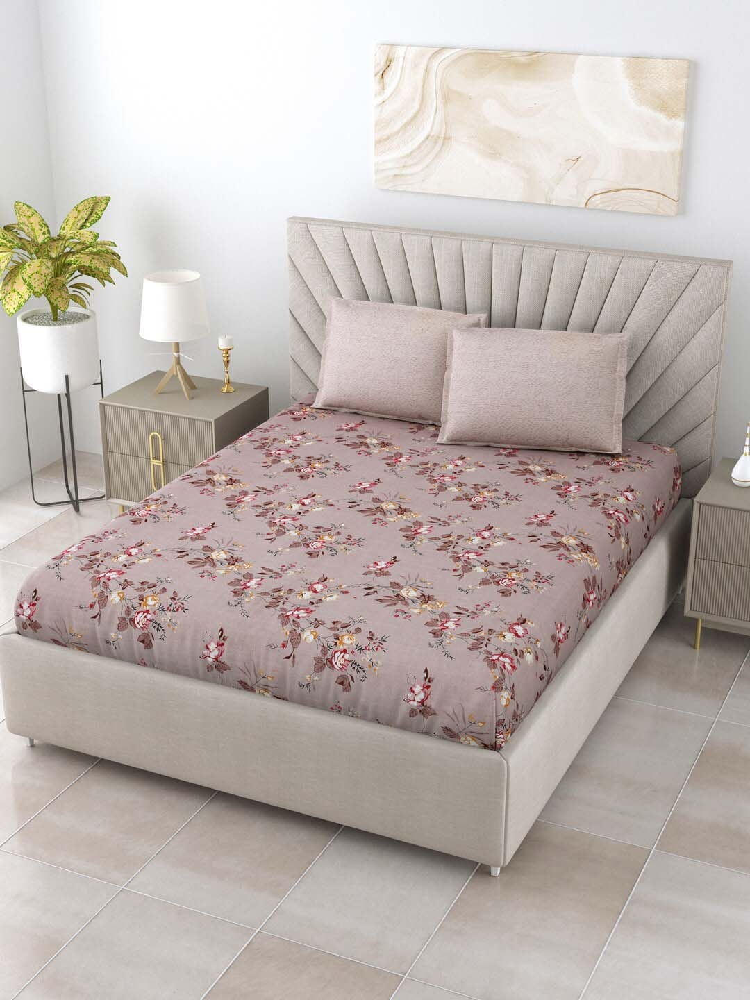 

Salona Bichona Unique Grey & Pink Floral 120 TC Queen Bedsheet With 2 Pillow Covers