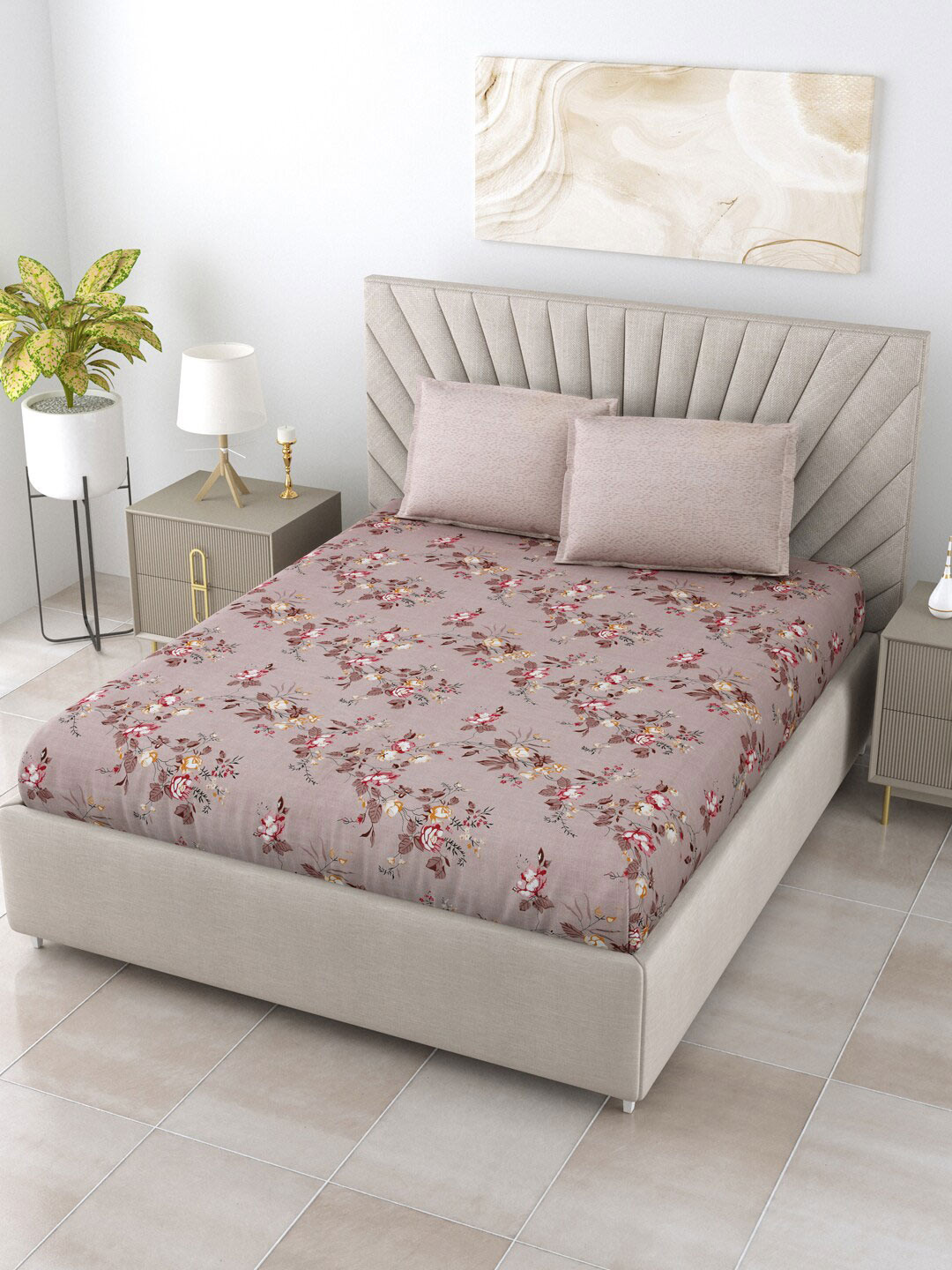 

Salona Bichona Purple & Red Floral 120 TC King Bedsheet With 2 Pillow Covers