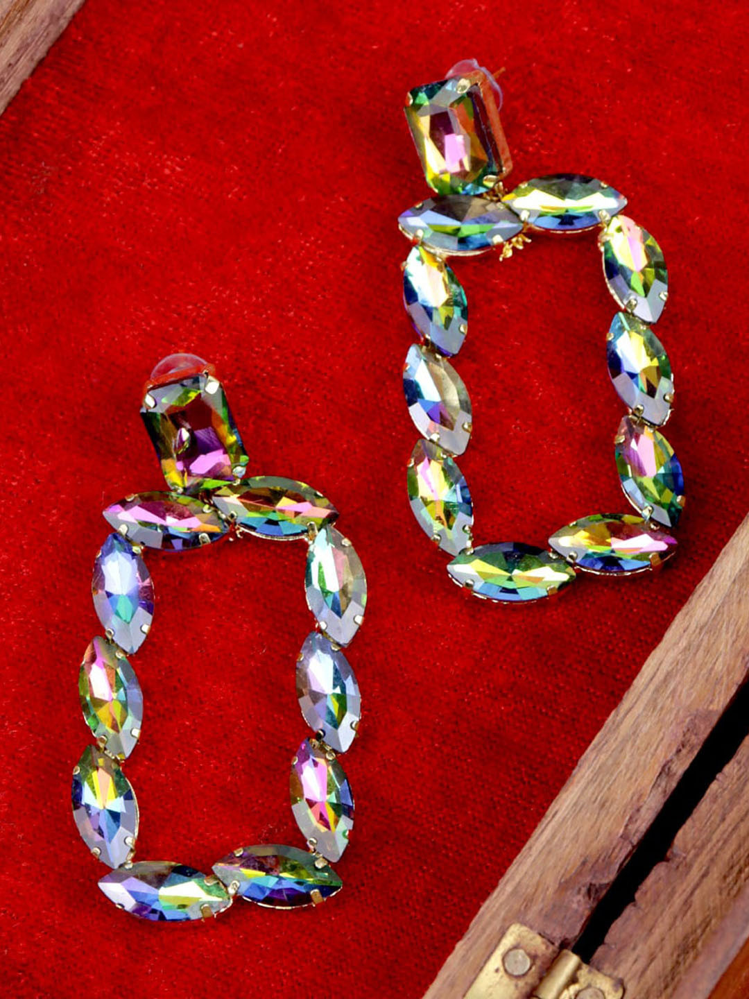 

VAGHBHATT Gold Plated Geometric Stone Studded Drop Earrings, Purple