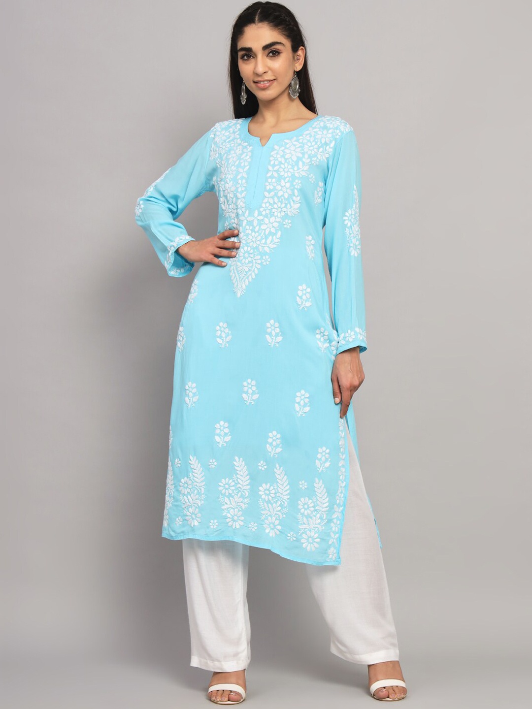 

PARAMOUNT CHIKAN Ethnic Motifs Embroidered Chikankari Kurta, Turquoise blue