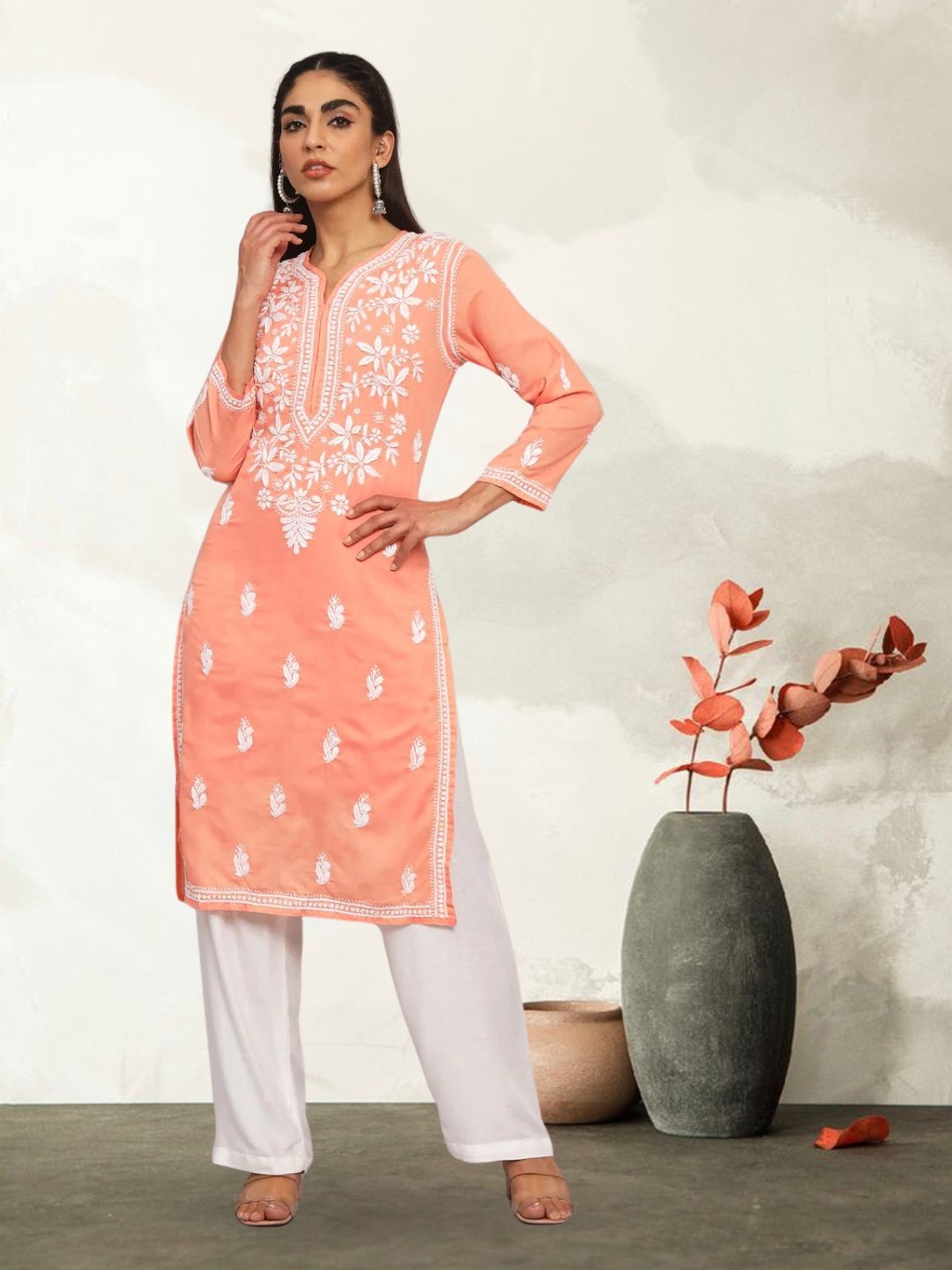 

PARAMOUNT CHIKAN Floral Embroidered Chikankari Cotton Straight Kurta, Peach