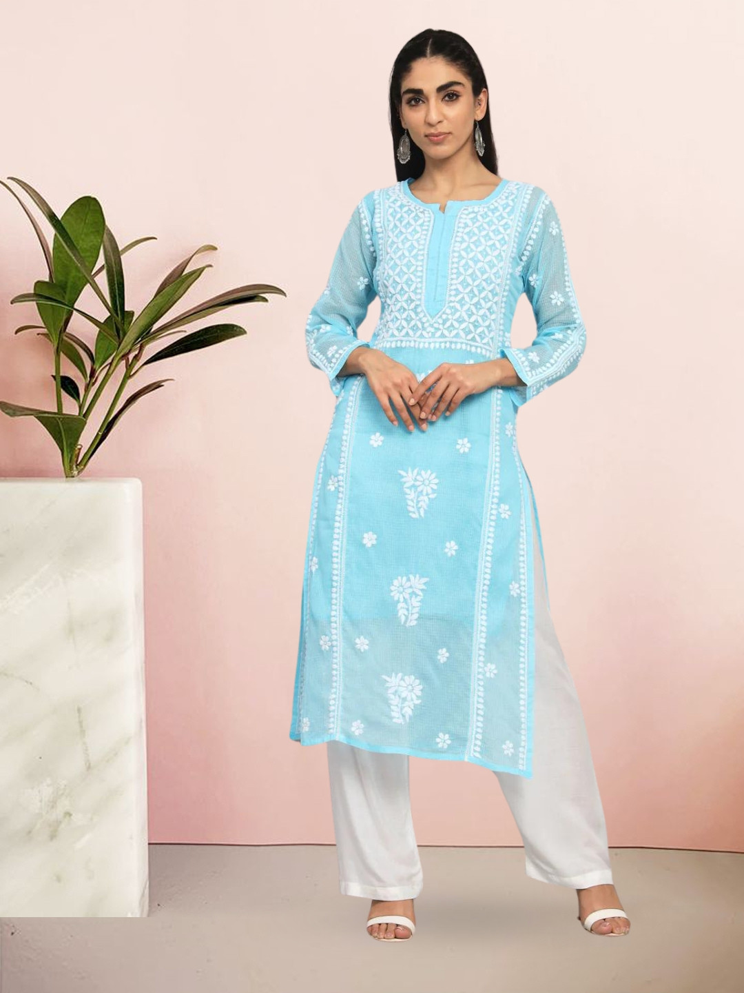 

PARAMOUNT CHIKAN Ethnic Motifs Embroidered Chikankari Floral Kurta With Matching Slip, Turquoise blue