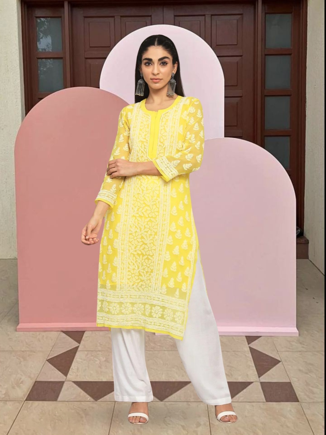 

PARAMOUNT CHIKAN Women Embroidered Lucknowi Chikankari Georgette Kurta, Yellow