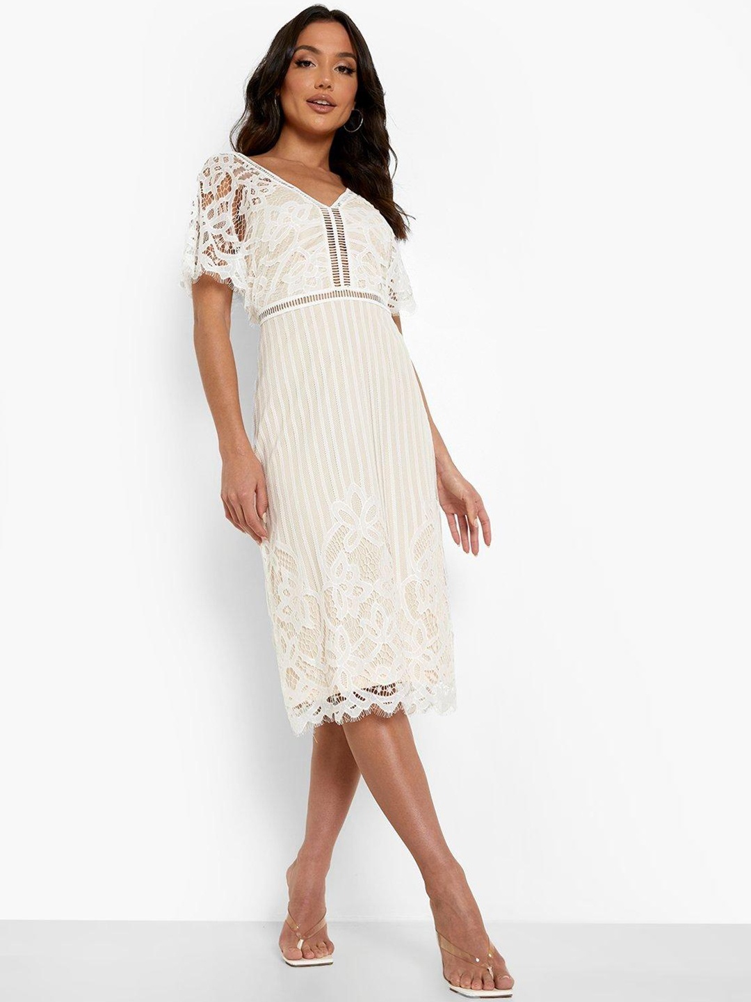 

Boohoo V-Neck Lace Sheath Dress, White