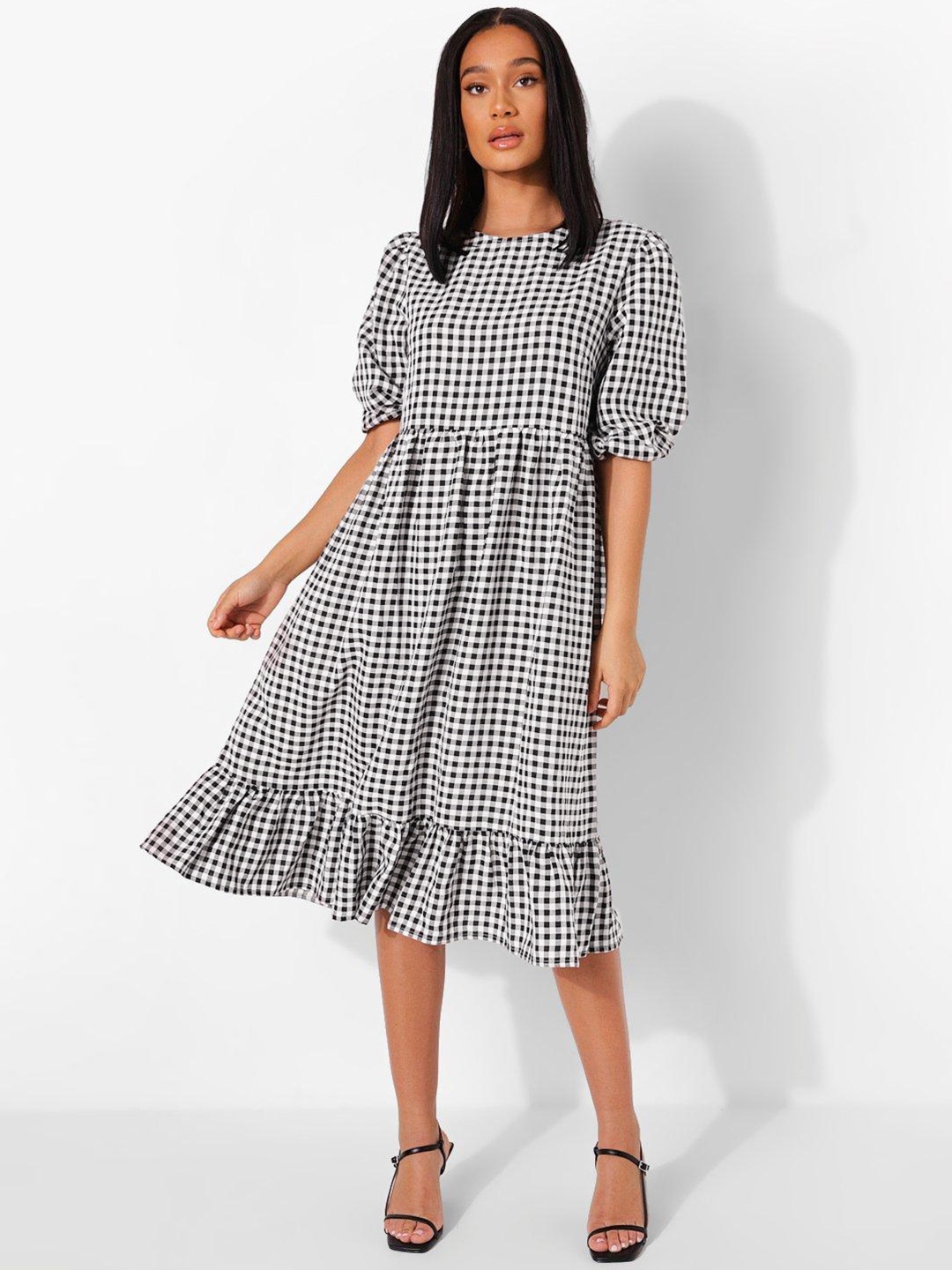 

Boohoo Gingham Checks Puff Sleeves A-Line Midi Dress, Black