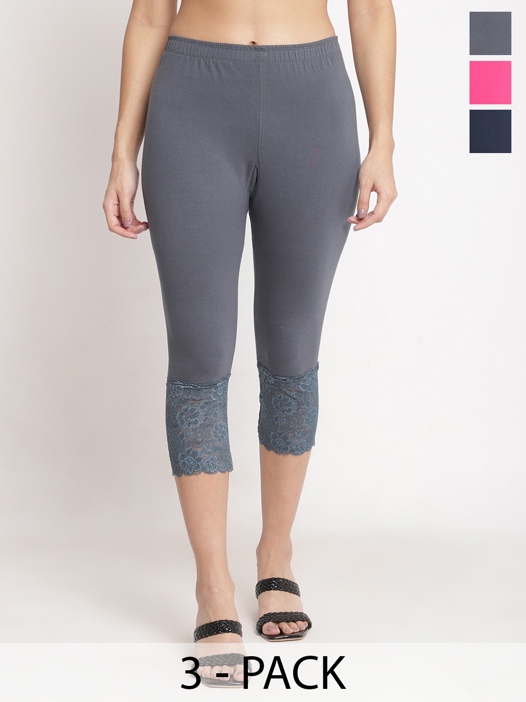 

Jinfo Women Pack Of 3 Skinny Fit Capris, Grey
