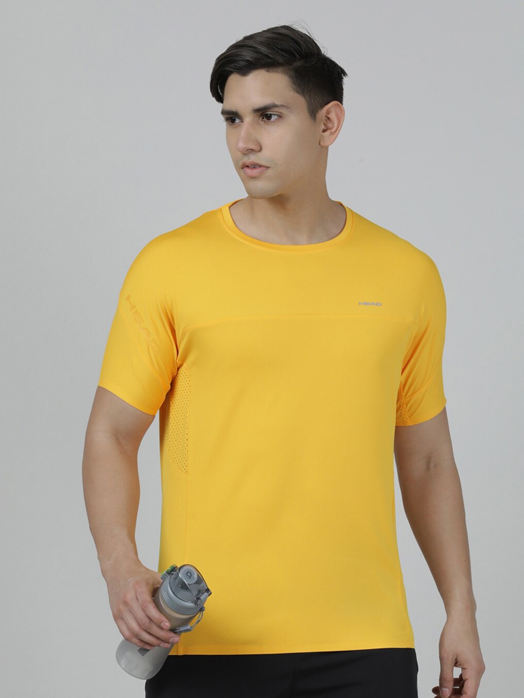 

Head Round Neck Raglan Sleeves Air Training or Gym T-shirt, Yellow