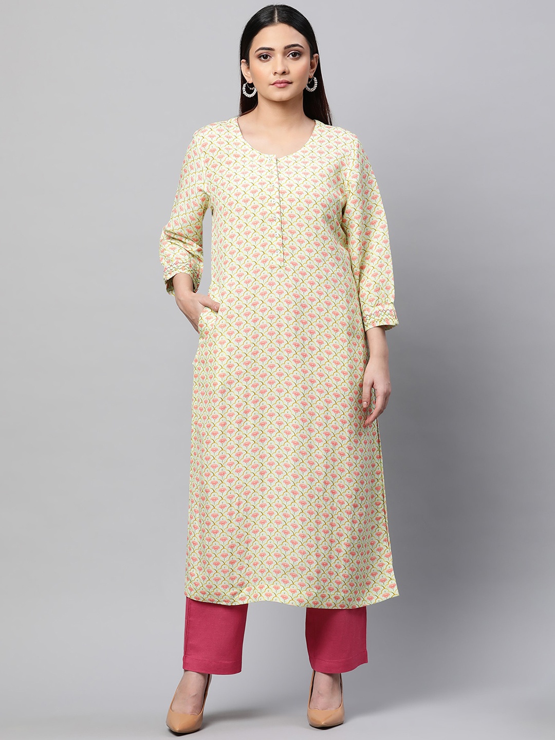 

Linen Club Woman Floral Printed Long Sleeves Kurta, Green